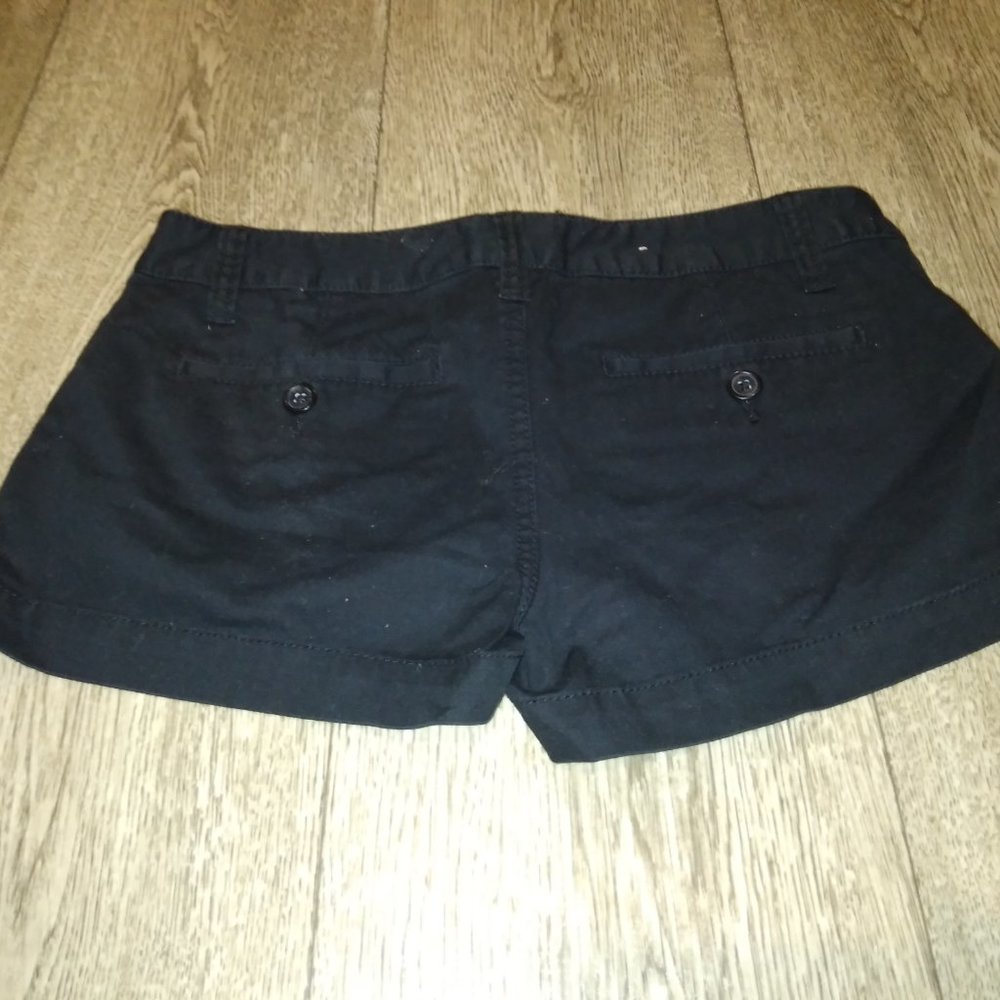 Mossimo shorts - Picture 3 of 4